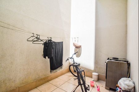 Apartamento à venda com 75m², 2 quartos e 1 vaga Apartamento à venda com 75m², 2 quartos e 1 vagaQuintal