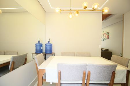 Sala de Jantar de casa de condomínio à venda com 3 quartos, 144m² em Jardim Maria Duarte, São Paulo