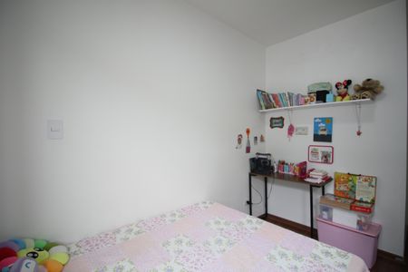 Casa de condomínio à venda com 144m², 3 quartos e 4 vagasQuarto 2