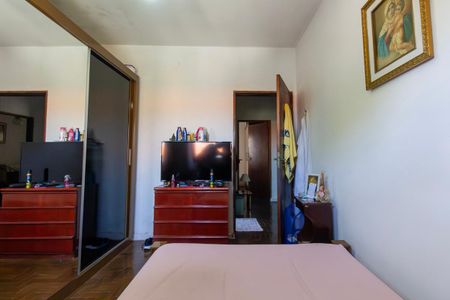 Quarto 1 de casa à venda com 5 quartos, 500m² em Vila Nhocuné, São Paulo