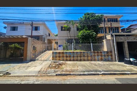 Casa à venda com 500m², 5 quartos e 10 vagasFachada