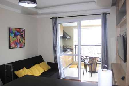 Sala de apartamento para alugar com 1 quarto, 40m² em Jardim Flor da Montanha, Guarulhos