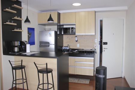 Sala  de apartamento para alugar com 1 quarto, 40m² em Jardim Flor da Montanha, Guarulhos