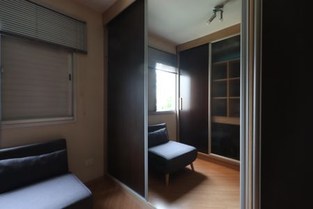 Apartamento à venda com 70m², 3 quartos e 2 vagasQuarto 2