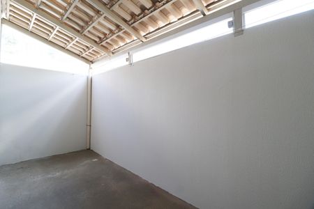 Apartamento para alugar com 60m², 2 quartos e 1 vagaVaranda