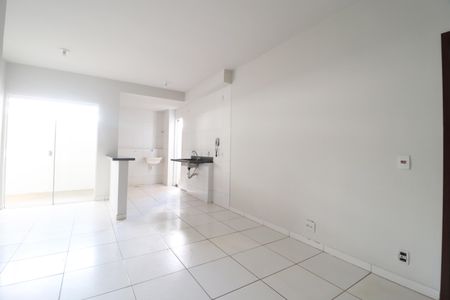 Sala de apartamento para alugar com 2 quartos, 60m² em Chácaras Panorama, Uberlândia