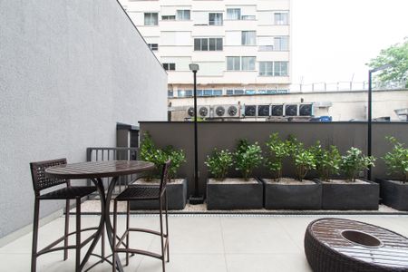 Apartamento para alugar com 31m², 1 quarto e sem vagaÁrea comum - Academia