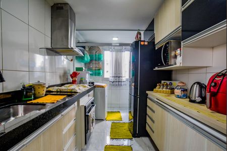 Apartamento à venda com 55m², 2 quartos e 1 vaga Apartamento à venda com 55m², 2 quartos e 1 vagaCozinha e Área de Serviço
