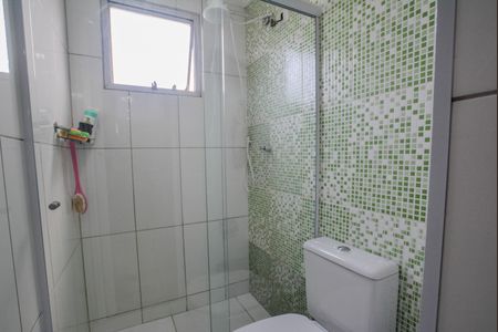 Apartamento à venda com 55m², 2 quartos e 1 vaga Apartamento à venda com 55m², 2 quartos e 1 vagaBanheiro