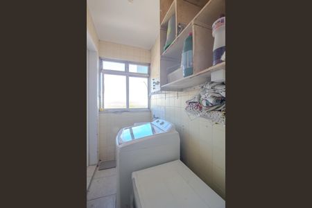 Apartamento à venda com 66m², 2 quartos e sem vagaÁrea de Serviço