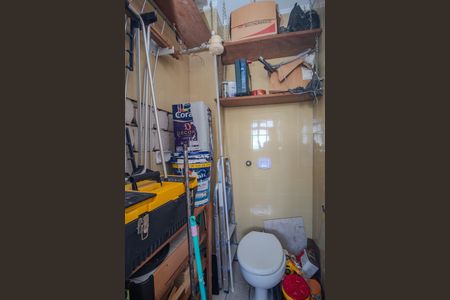 Apartamento à venda com 66m², 2 quartos e sem vagaBanheiro