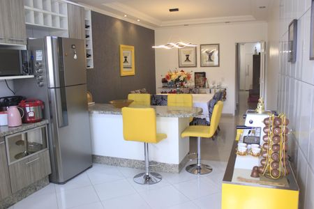 Casa à venda com 190m², 3 quartos e 2 vagasCozinha