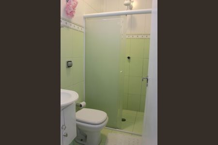 Casa à venda com 190m², 3 quartos e 2 vagasBanheiro social