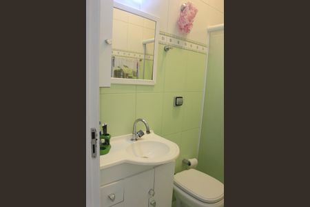 Casa à venda com 190m², 3 quartos e 2 vagasBanheiro social