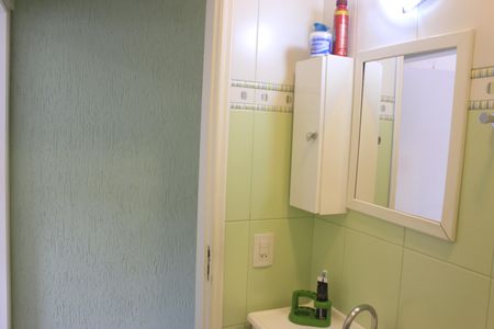 Casa à venda com 190m², 3 quartos e 2 vagasBanheiro social