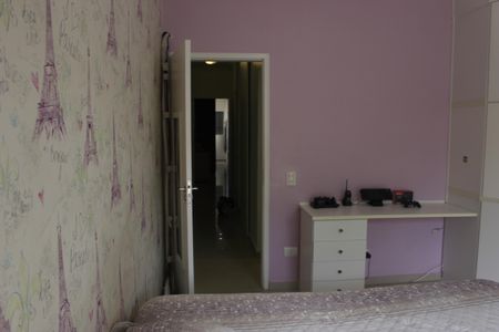 Casa à venda com 190m², 3 quartos e 2 vagasQuarto 3