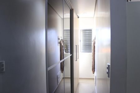 Casa à venda com 190m², 3 quartos e 2 vagasCloset