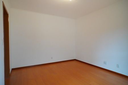 Sala de apartamento para alugar com 2 quartos, 88m² em Floresta, Porto Alegre