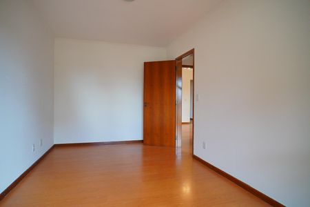 Quarto 1 de apartamento para alugar com 2 quartos, 88m² em Floresta, Porto Alegre