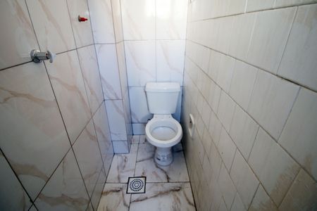 Apartamento para alugar com 58m², 3 quartos e sem vagaBanheiro de Serviço