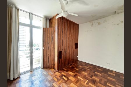 Apartamento à venda com 98m², 3 quartos e sem vagaSuíte