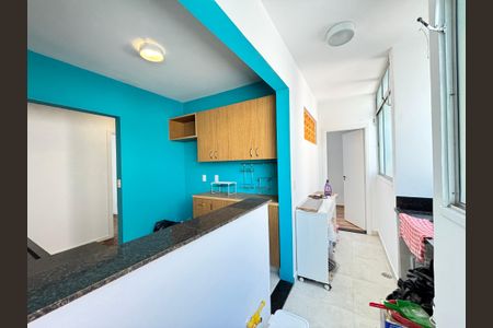 Apartamento à venda com 98m², 3 quartos e sem vagaÁrea de Serviço