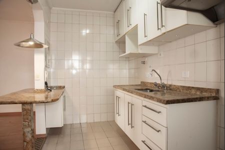 Apartamento à venda com 74m², 3 quartos e 2 vagasCozinha