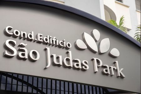 Apartamento à venda com 74m², 3 quartos e 2 vagasFrente