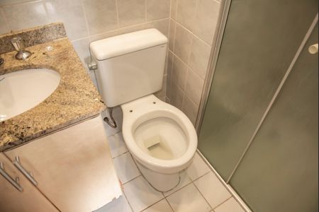 Apartamento à venda com 74m², 3 quartos e 2 vagasBanheiro da Suíte