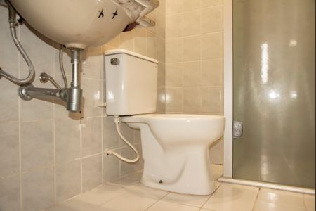 Apartamento à venda com 74m², 3 quartos e 2 vagasBanheiro
