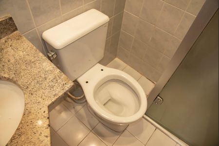 Apartamento à venda com 74m², 3 quartos e 2 vagasBanheiro