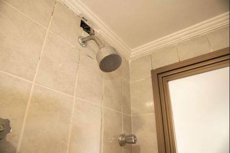 Apartamento à venda com 74m², 3 quartos e 2 vagasBanheiro da Suíte