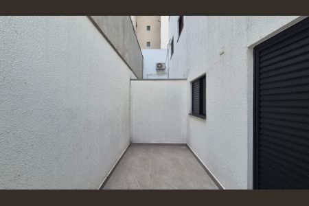 Apartamento para alugar com 72m², 2 quartos e 1 vaga Apartamento para alugar com 72m², 2 quartos e 1 vagaSuíte