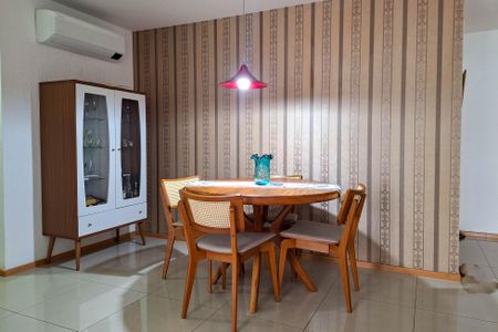 Sala de apartamento à venda com 2 quartos, 83m² em Santa Rosa, Niterói