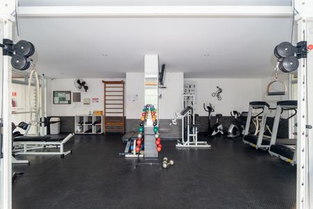 Apartamento para alugar com 85m², 3 quartos e 2 vagas Apartamento para alugar com 85m², 3 quartos e 2 vagasAcademia