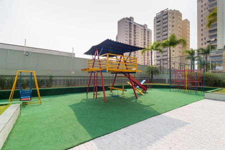 Apartamento para alugar com 85m², 3 quartos e 2 vagas Apartamento para alugar com 85m², 3 quartos e 2 vagasPlayground