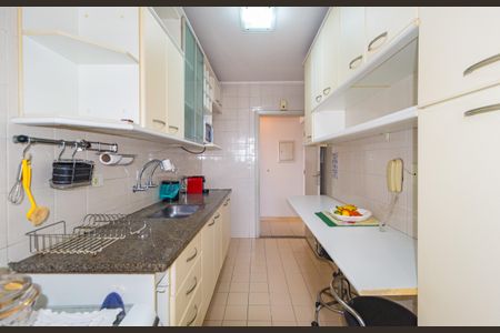 Apartamento para alugar com 85m², 3 quartos e 2 vagas Apartamento para alugar com 85m², 3 quartos e 2 vagasCozinha