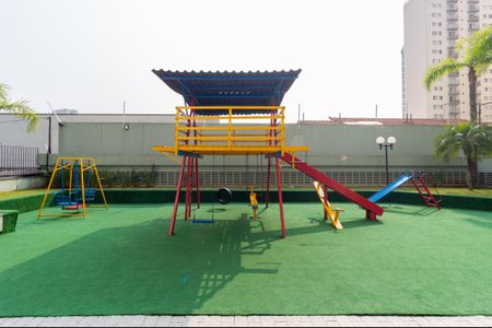 Apartamento para alugar com 85m², 3 quartos e 2 vagas Apartamento para alugar com 85m², 3 quartos e 2 vagasPlayground