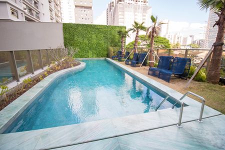 Apartamento para alugar com 35m², 1 quarto e sem vagaÁrea comum - Piscina