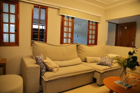 Sala de casa à venda com 3 quartos, 160m² em Bairro dos Casa, São Bernardo do Campo