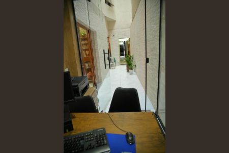 Casa à venda com 160m², 3 quartos e 2 vagasEscritório 