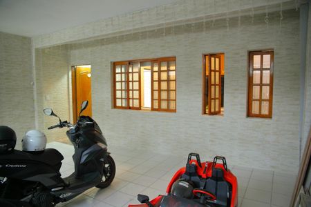 Casa à venda com 160m², 3 quartos e 2 vagasGaragem 