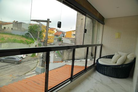 Casa à venda com 160m², 3 quartos e 2 vagasSuíte 3 - Varanda 