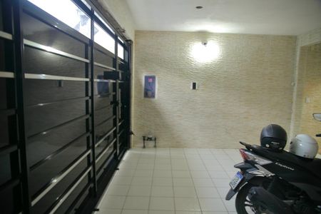 Casa à venda com 160m², 3 quartos e 2 vagasGaragem 