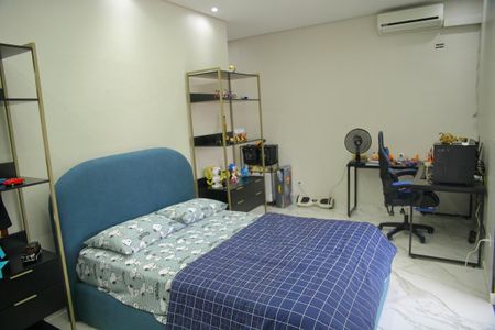 Casa à venda com 160m², 3 quartos e 2 vagasSuíte 3