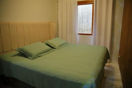 Casa à venda com 160m², 3 quartos e 2 vagasSuíte 1 