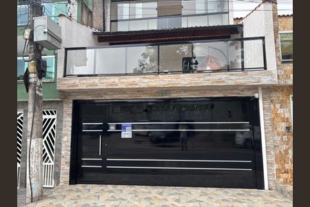Casa à venda com 160m², 3 quartos e 2 vagas