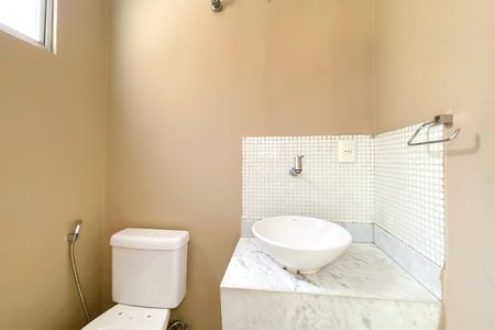 Casa à venda com 180m², 3 quartos e 2 vagasLavabo da Sala