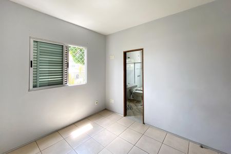Casa à venda com 180m², 3 quartos e 2 vagasSuite