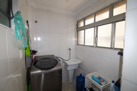 Apartamento para alugar com 55m², 2 quartos e sem vagaÁrea de Serviço